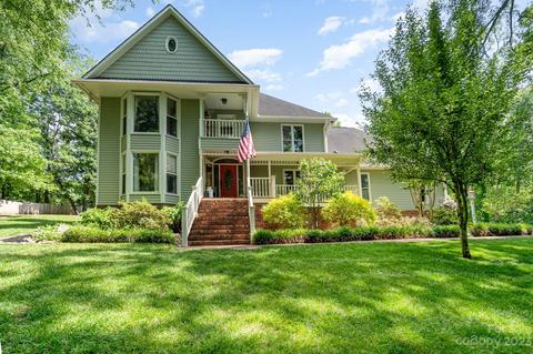 649 Chadbourne Ave NW, Concord, NC 28027
