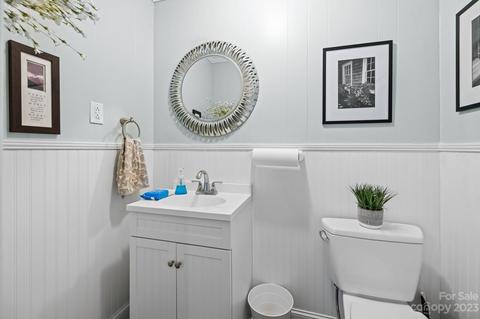 910 12th Ave, Hickory, NC 28601 photo 27