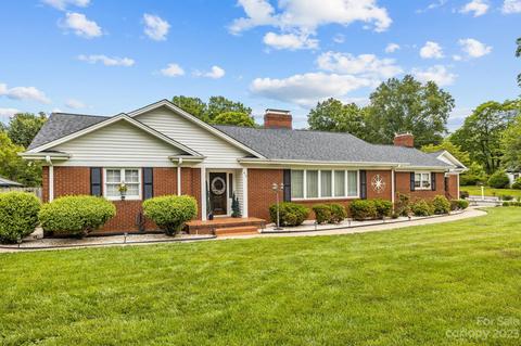 910 12th Ave, Hickory, NC 28601 photo 2