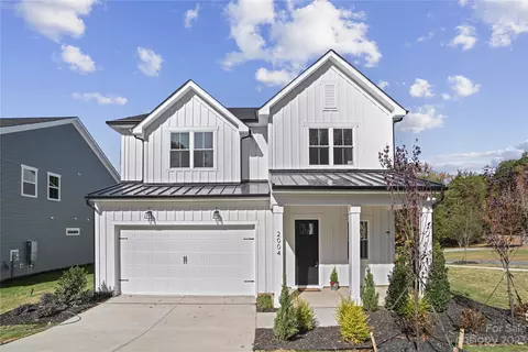 2004 Heaney Ct, Matthews, NC 28105