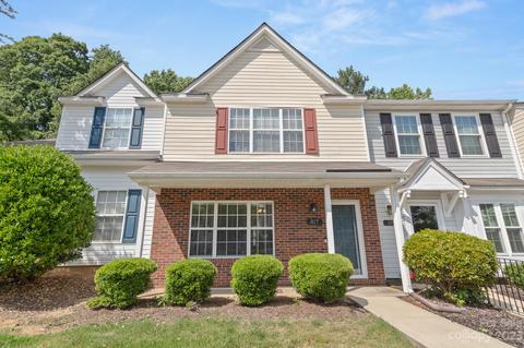317 Wilkes Place Dr, Fort Mill, SC 29715