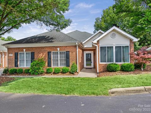 11410 Olde Turnbury Ct, Charlotte, NC 28277