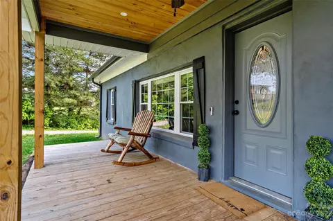 1000 Salem Rd, Morganton, NC 28655
