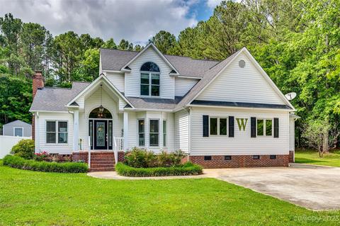 840 Old Cedar Cir, York, SC 29745