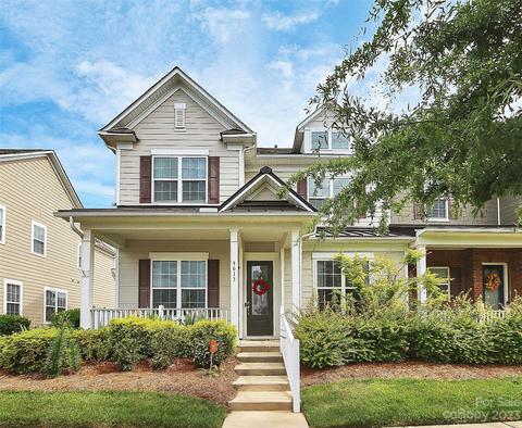 9013 Gladden Hill Ln, Pineville, NC 28134