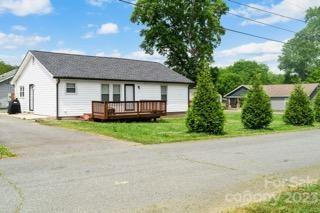 230 Hill St, Mount Holly, NC 28120