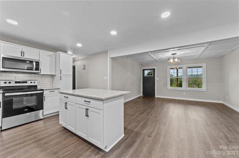 1809 Feature Rd, Lancaster, SC 29720 photo 10