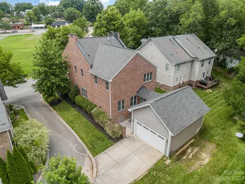 319 Spring St, Davidson, NC 28036 photo 38