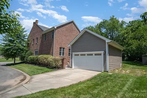 319 Spring St, Davidson, NC 28036 photo 39