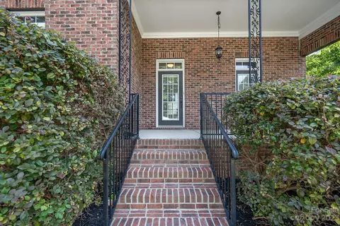 319 Spring St, Davidson, NC 28036 photo 4