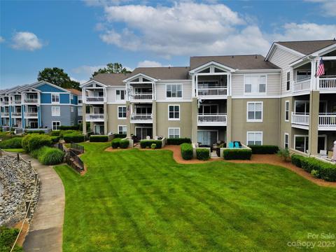 1207 Torrence Cir, Davidson, NC 28036 photo 36