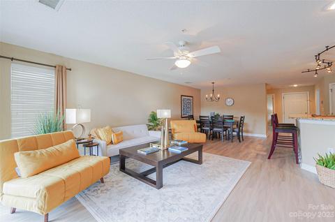 1207 Torrence Cir, Davidson, NC 28036 photo 6