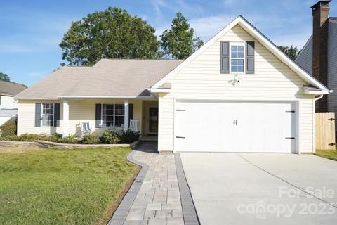 3112 Ashe Croft Dr, Indian Trail, NC 28079