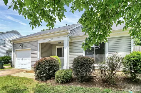 1681 Riverdale Dr, Rock Hill, SC 29732