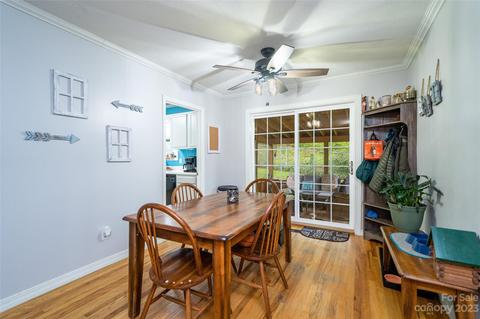 82 Walker St, Clyde, NC 28721 photo 7