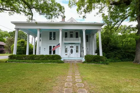 160 York St, Chester, SC 29706