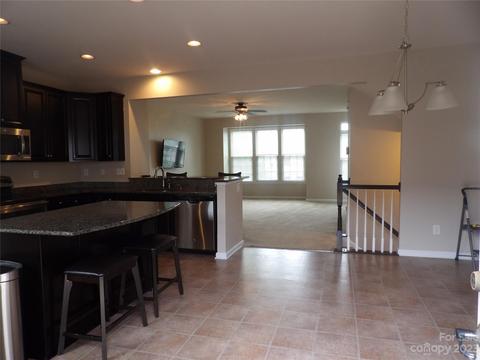 2128 Arbor Loop Dr, Charlotte, NC 28217 photo 8