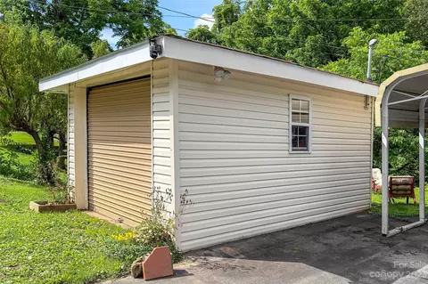 488 State St, Marion, NC 28752 photo 41