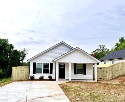 212 N Railroad Ave, East Spencer, NC 28039