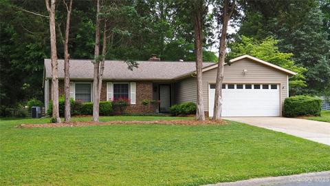 7352 Connan Ln, Charlotte, NC 28226