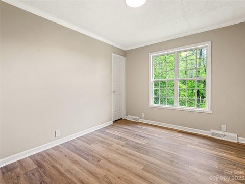 283 Circle Dr, Canton, NC 28716 photo 28