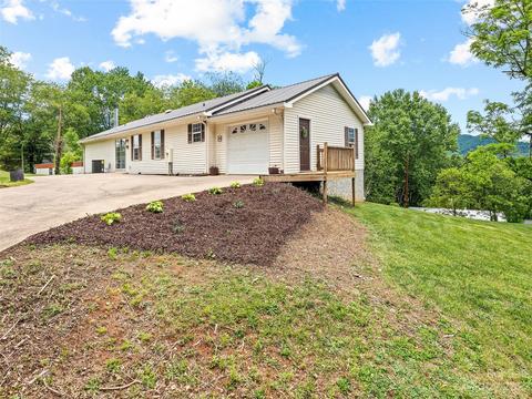 283 Circle Dr, Canton, NC 28716 photo 6