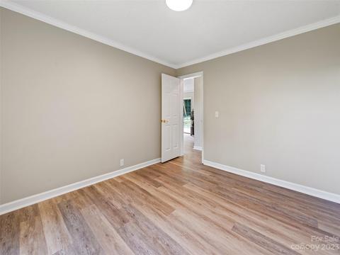 283 Circle Dr, Canton, NC 28716 photo 27