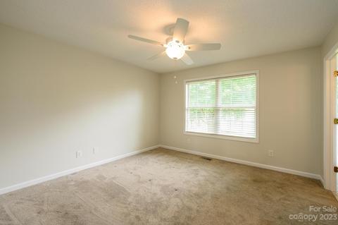 1999 Redberry Ln, Conover, NC 28613 photo 17