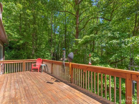 291 Dickinson Dr, Clyde, NC 28721 photo 20