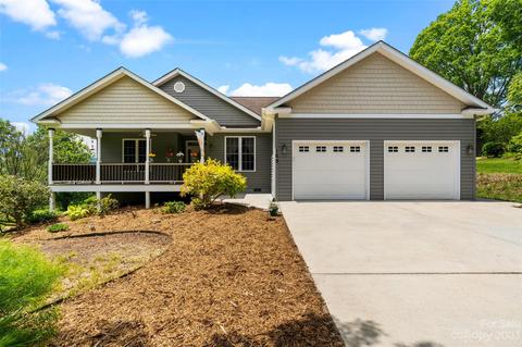 169 Justice Ridge Rd, Candler, NC 28715