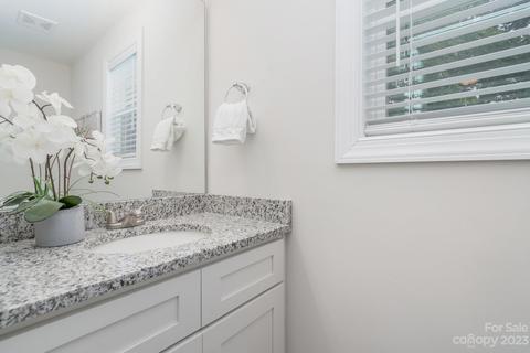 312 E 28th St, Kannapolis, NC 28083 photo 11