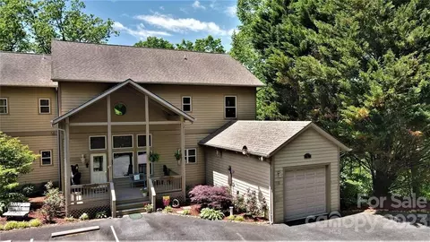 120 White Oak 6 Pointe #6, Whittier, NC 28789