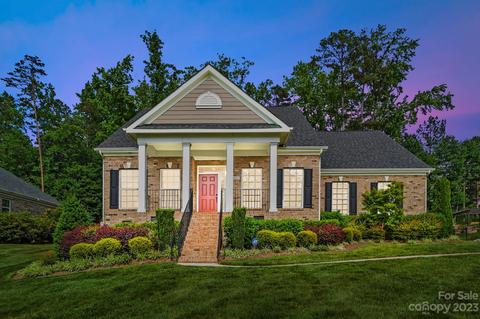 4022 Halyard Dr, Denver, NC 28037