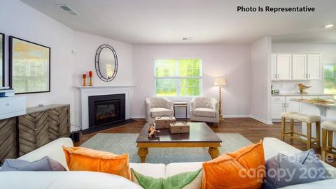 2143 Vanderlyn St, Monroe, NC 28112 photo 3