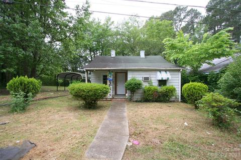 953 Carolina Ave, Wadesboro, NC 28170
