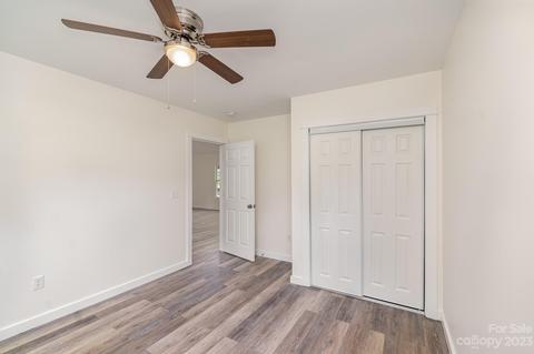 1002 Pine St, Kannapolis, NC 28081 photo 8