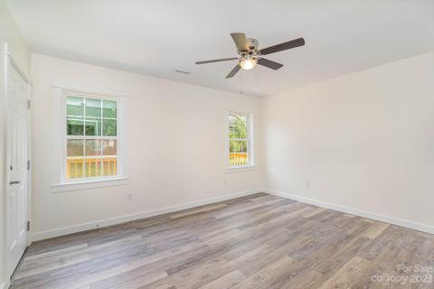 1002 Pine St, Kannapolis, NC 28081 photo 12