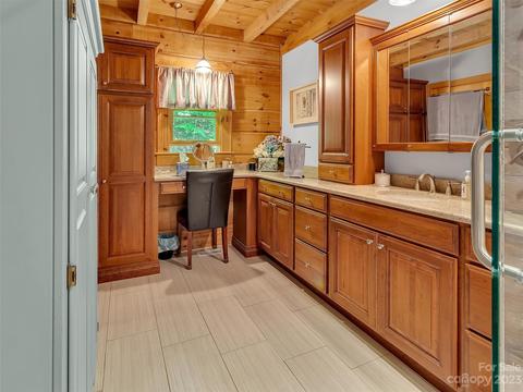 285 Grassy Gap Rd, Clyde, NC 28721 photo 20