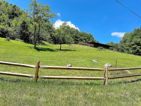 285 Grassy Gap Rd, Clyde, NC 28721 photo 30