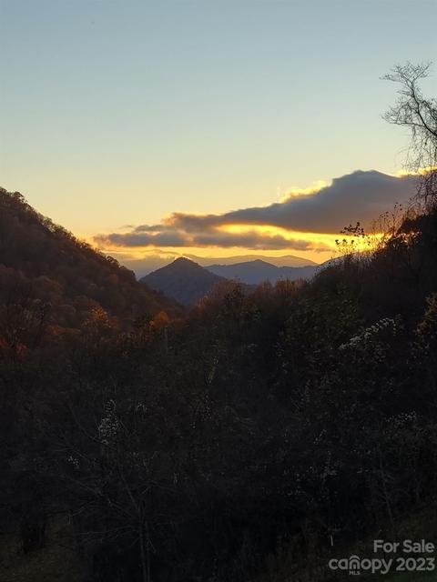 285 Grassy Gap Rd, Clyde, NC 28721 photo 36