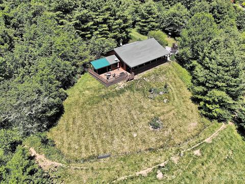 285 Grassy Gap Rd, Clyde, NC 28721 photo 31