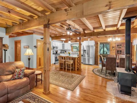 285 Grassy Gap Rd, Clyde, NC 28721 photo 5