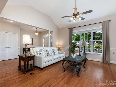 13232 Old Compton Ct, Pineville, NC 28134 photo 6