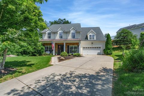 732 Ravenglass Dr, Fort Mill, SC 29715