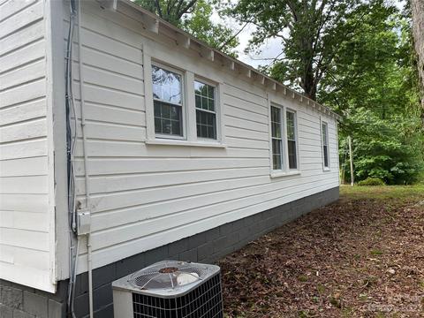 464 Settlemyre Rd, Morganton, NC 28655 photo 6