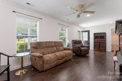 1 Burnette Dr, Black Mountain, NC 28711 photo 8