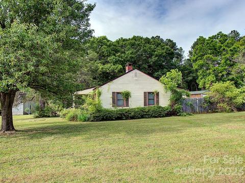 1188 Laurel Ave, Lancaster, SC 29720 photo 2