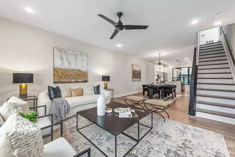 237 Freeland Ln, Charlotte, NC 28217