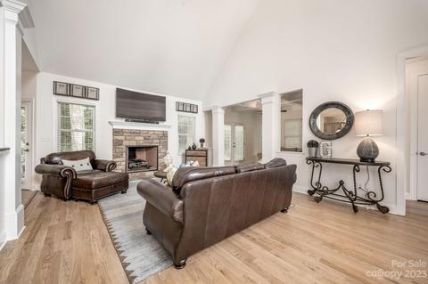 322 Bent Tree Dr, Stanley, NC 28164 photo 4