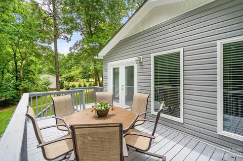 4292 Hunters Run, Trinity, NC 27370 photo 36
